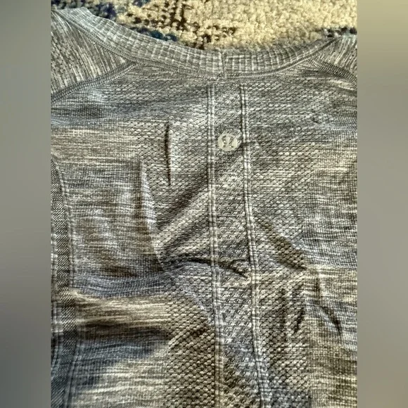 Lululemon Swiftly Tech Long Sleeve - Picture 5 of 5